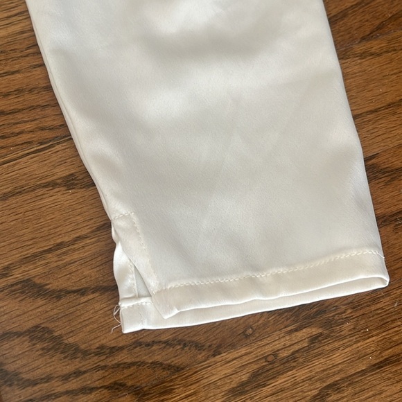 Danielle Bernstein Womens Ivory Cut out Pouf Square Neck Top Size M - Picture 11 of 13